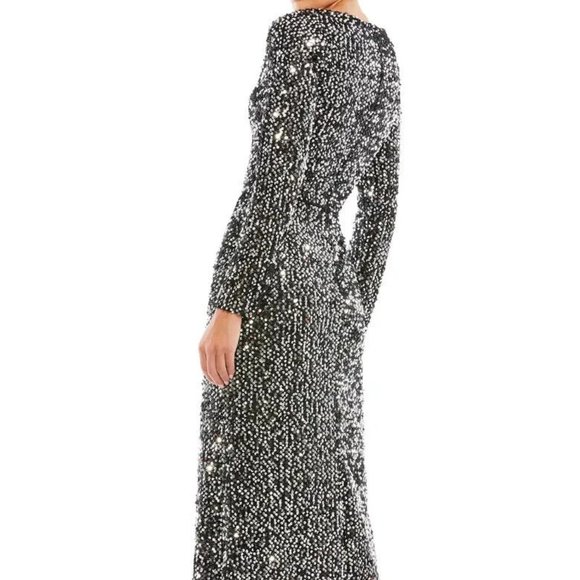 Mac Duggal Black Silver Sequin Long Sleeve Trumpet Gown - Picture 3 of 5